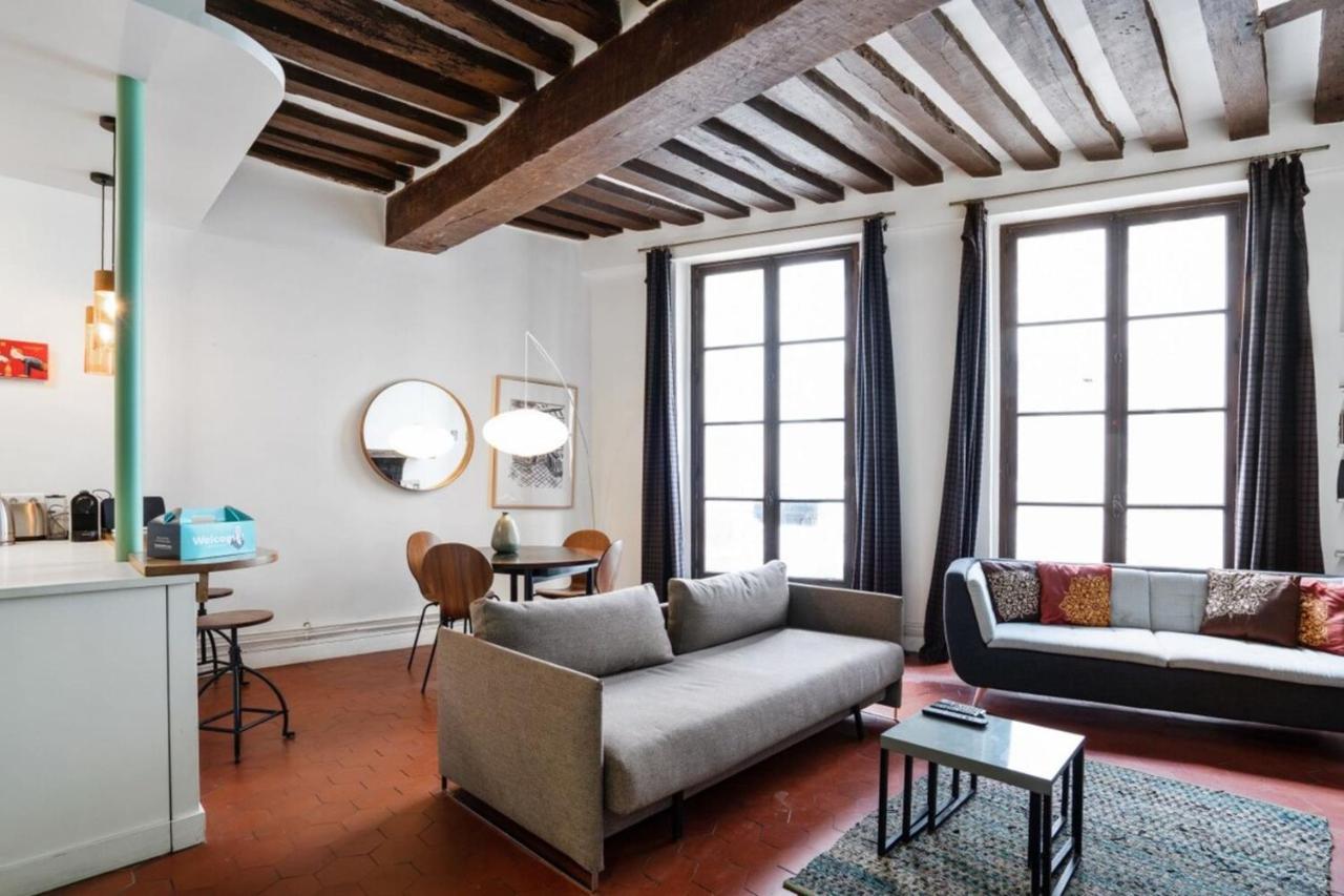 Appartement Parisian With Terrace In Saint Michel-notre Dame *